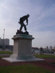 Memorial in Calais.